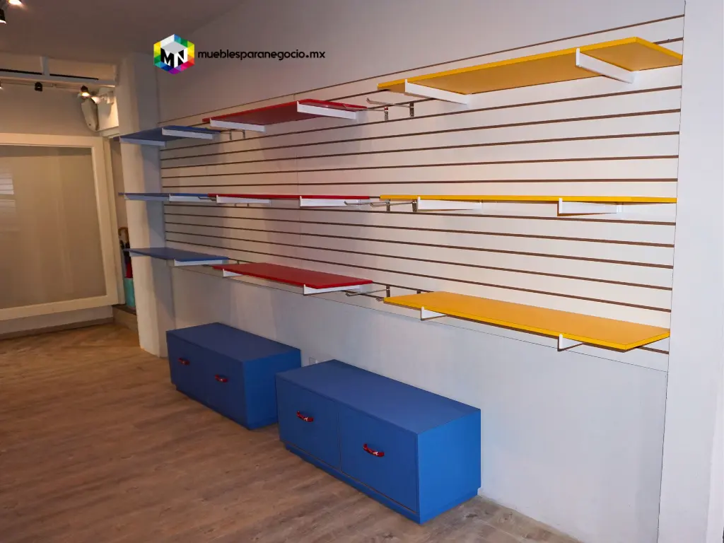 Herraje con exhibipanel